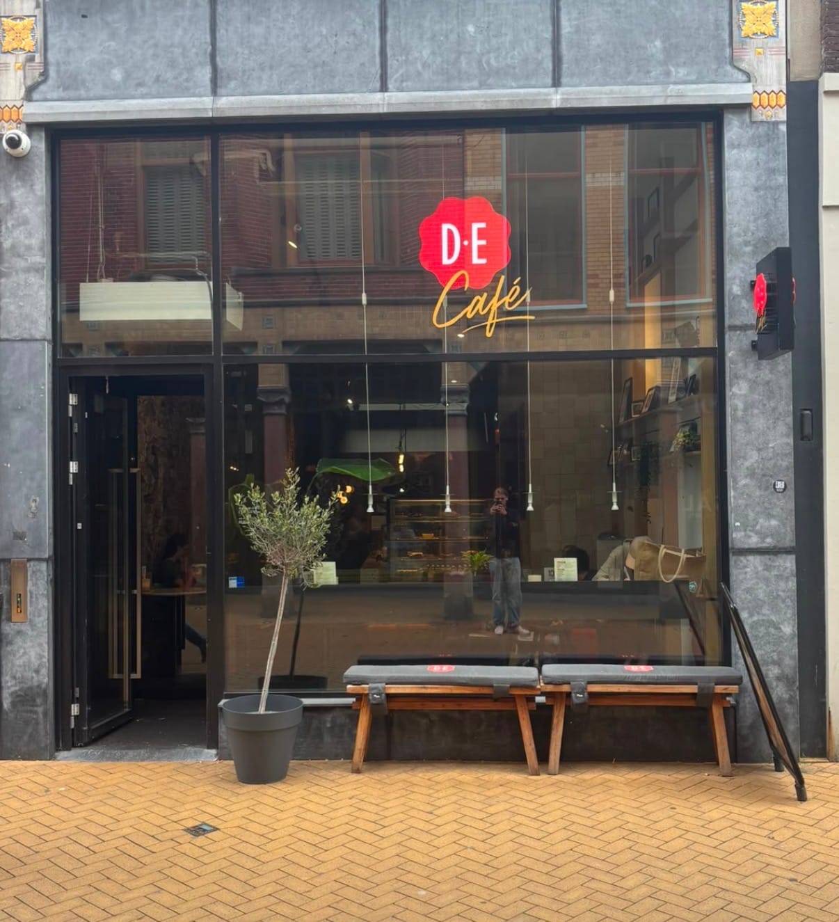 Foto bij de beoordeling van Andrian